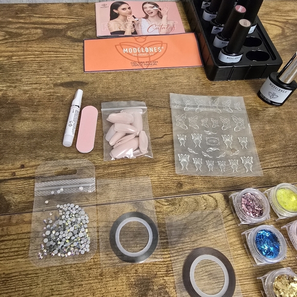 Modelones Nail Gel Polish Set - Multicolor - Picture 3 of 6